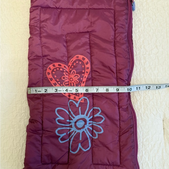 American Girl Lavender Sleeping Bag - Picture 3 of 12
